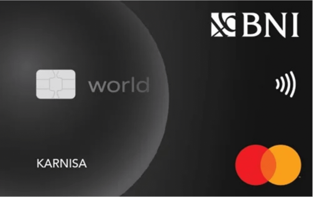BNI Mastercard World – kartu kredit untuk traveler dengan akses lounge bandara dan asuransi perjalanan.